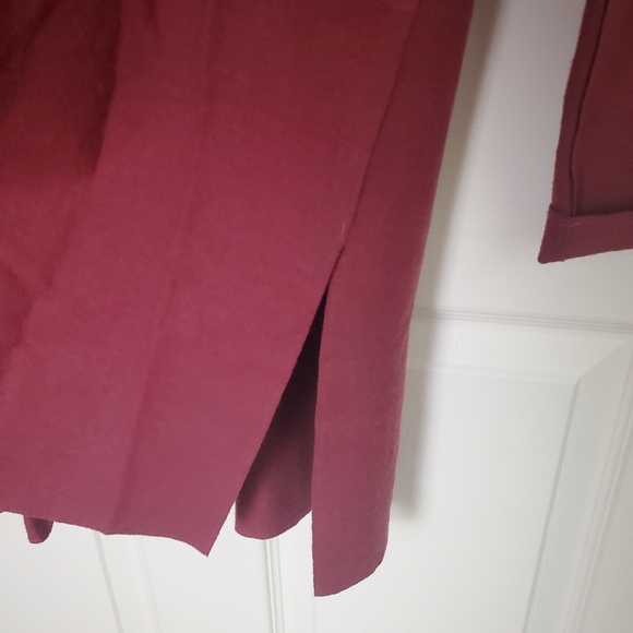 Eileen Fisher 100% Wool Burgundy Cardigan Size S - Picture 4 of 7